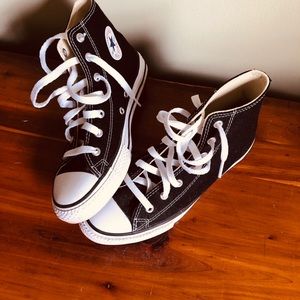 Worn Once Kids 3 Womens 5 Black Converse Hight Top